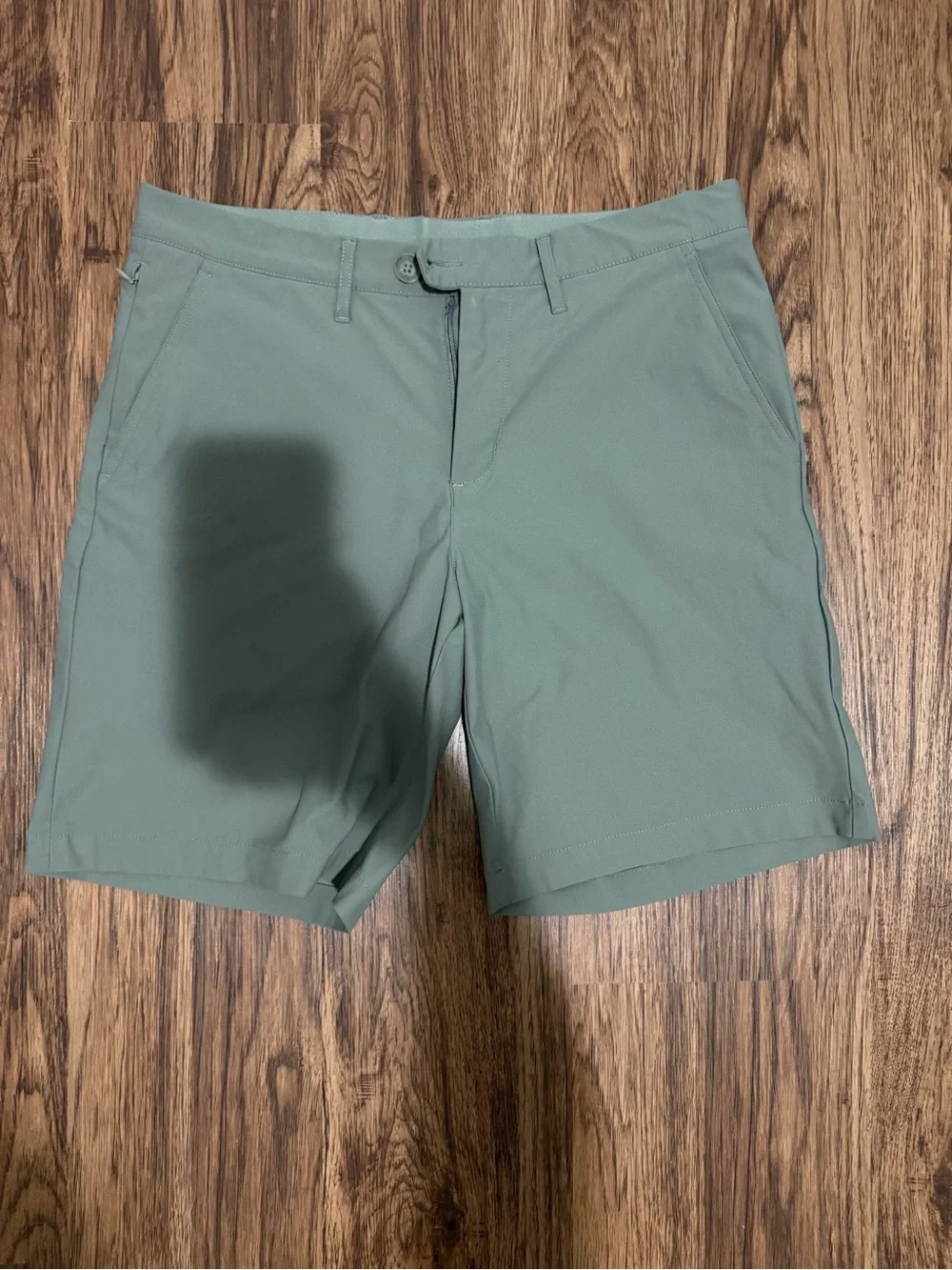 Cuts Clothing Men's Flat Front Shorts - Gray